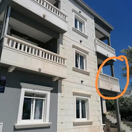 Apartments Dinko Duce Exterior photo
