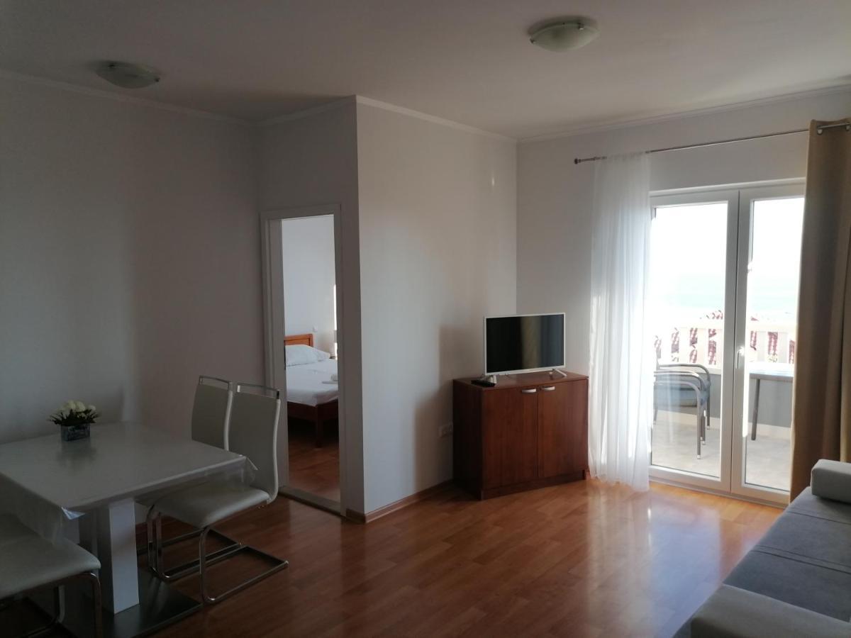 Dinko Apartament Duće